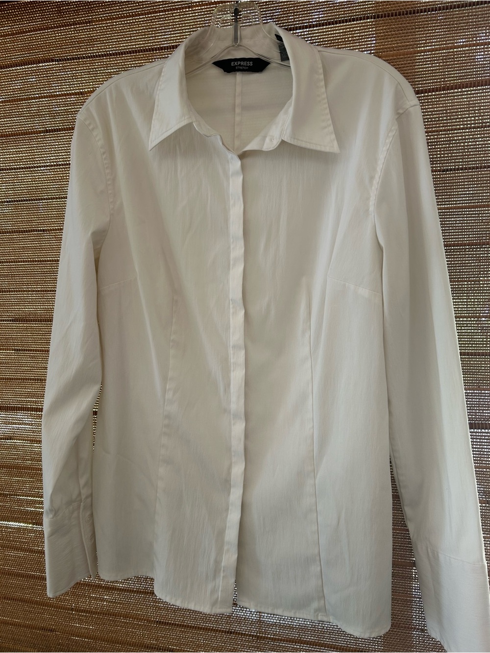 Express White Stretch Hidden-Button-Front Shirt. Long sleeve/3button cuffs.13/14